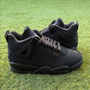 Air Jordan 4 Retro OG